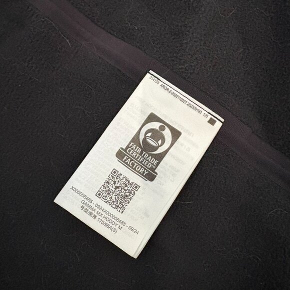 Arc'teryx Gamma MX Hoody (Men's Small). Brand new. Never worn. - Picture 5 of 5
